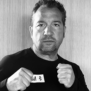 https://villa-m.fr/paris/wp-content/uploads/sites/2/2022/04/300-300-jaime.jpg