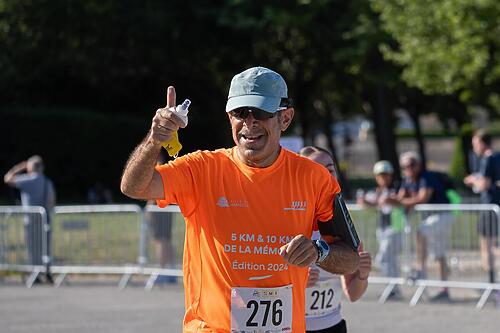 260523-0629 Villa-M Run-Sante 1